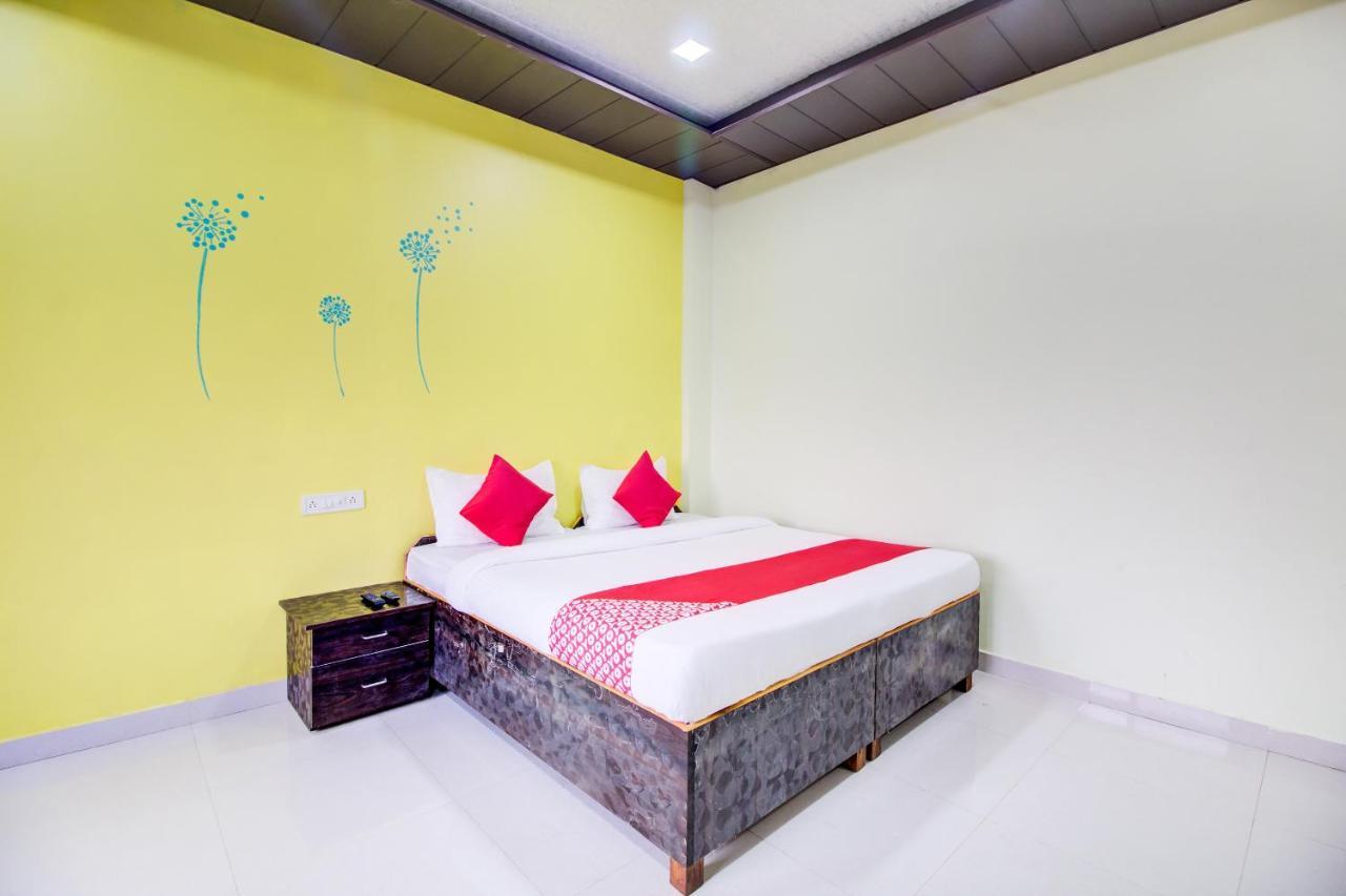 Oyo 48915 Chaitanya Green Park Hotel Vani Luaran gambar