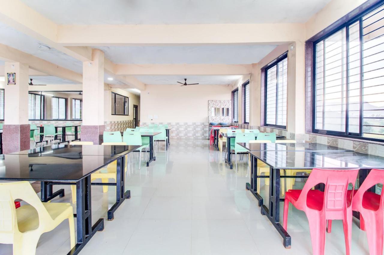 Oyo 48915 Chaitanya Green Park Hotel Vani Luaran gambar