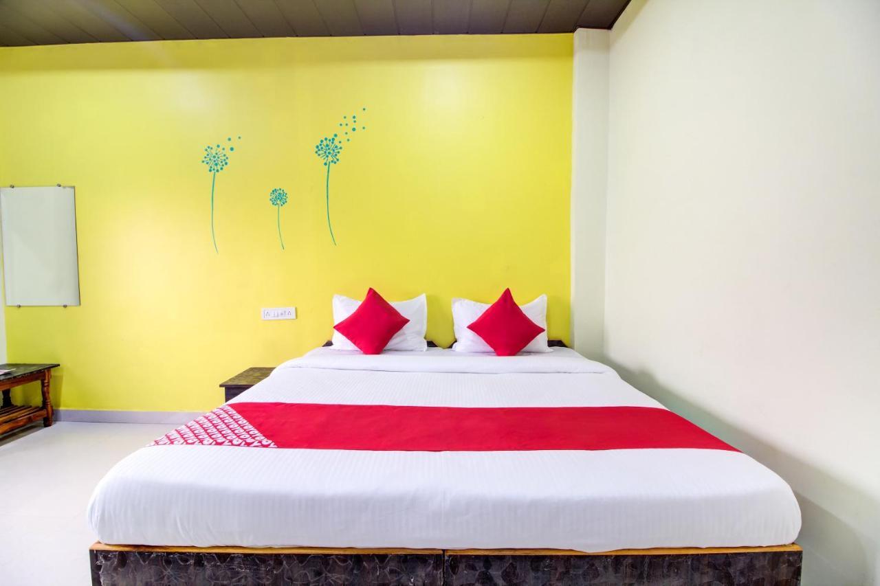 Oyo 48915 Chaitanya Green Park Hotel Vani Luaran gambar